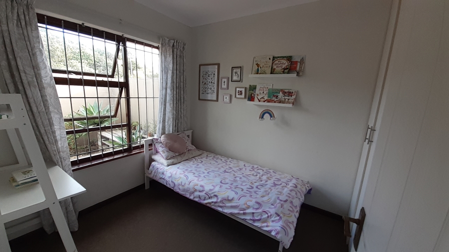 To Let 3 Bedroom Property for Rent in Summerstrand Eastern Cape